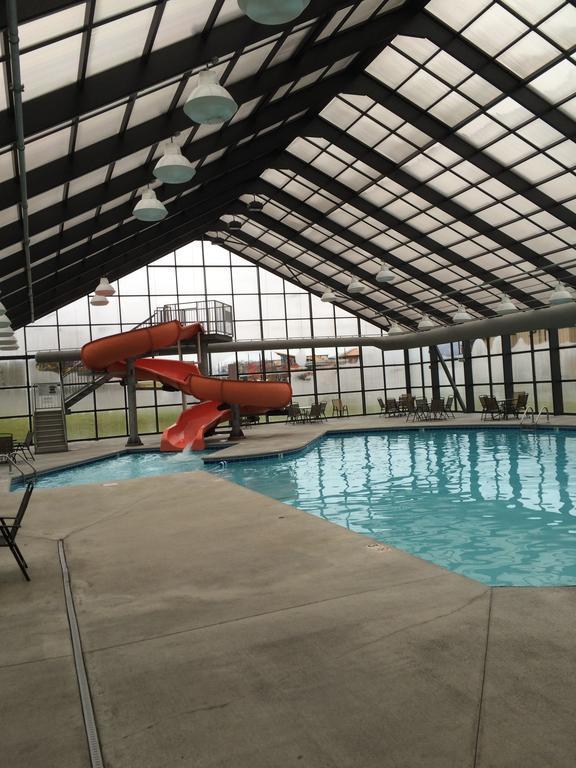 Grand Smokies Resort Lodge Pigeon Forge Extérieur photo